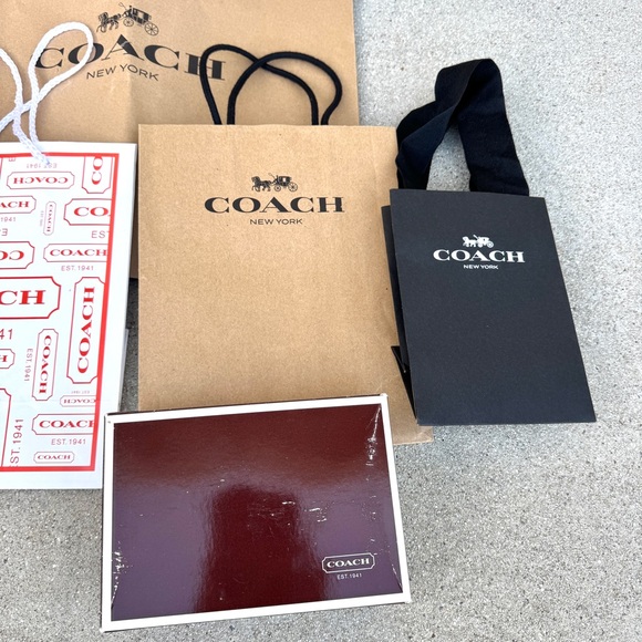 COACH shopping bags 4 handle bags 1 box collection logo storage shoppers bundle - Picture 3 of 5